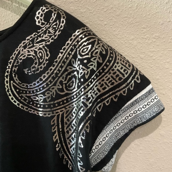 Chico’s Zenergy Back Striped Short Sleeve Tee Foiling on Front - Size … - Picture 4 of 11